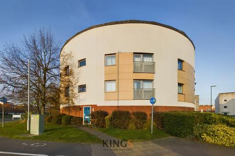 2 bedroom flat for sale, Spectre Court, Hatfield, AL10