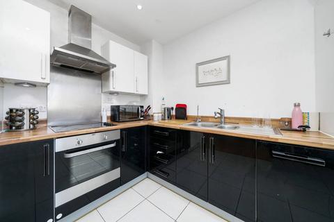 2 bedroom flat to rent, Reculver Road, Rotherhithe, London, SE16