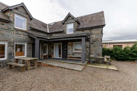 Dallavon Cottages Taybridge Road, Aberfeldy, PH15 2BH