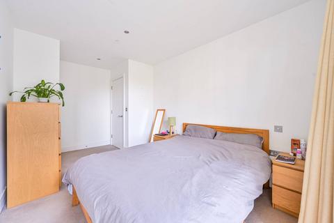 1 bedroom flat to rent, Love Lane, Woolwich, London, SE18