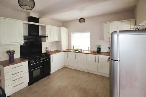 2 bedroom semi-detached house for sale, Nuneaton Road, Bulkington, Bedworth