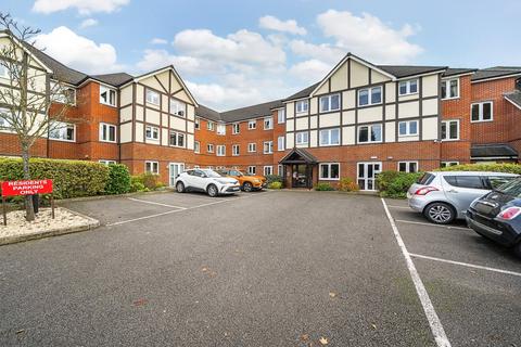 1 bedroom apartment for sale, Nanterre Court, Hempstead Road, Hertfordshire WD17