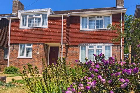 5 bedroom detached house to rent, Manor Road, Lancing