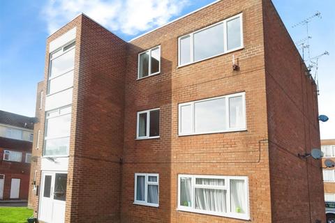 2 bedroom flat to rent, Leicester Street, Bulkington, Bedworth