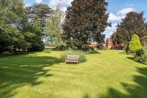 2 bedroom flat for sale, Priory Lea,  Herefordshire,  HR9