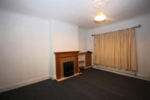 2 bedroom end of terrace house to rent, Heath End Road, Nuneaton