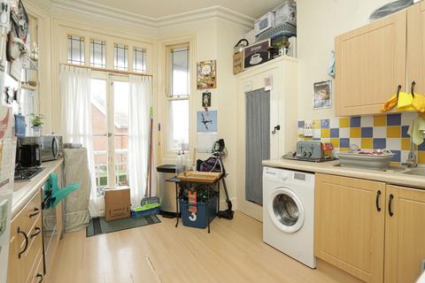 1 bedroom flat for sale, Cuthbert Road, Westgate-On-Sea, CT8