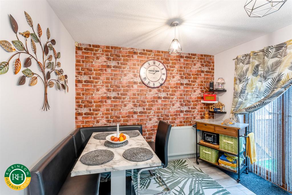 Kitchen diner