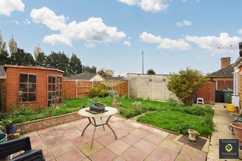 28 Woolstrop Way, Quedgeley, Gloucester, GL2 5NL