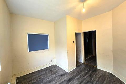2 Alba Gardens, London, NW11 9NR