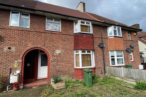 3 bedroom terraced house for sale, Becontree Avenue, Dagenham