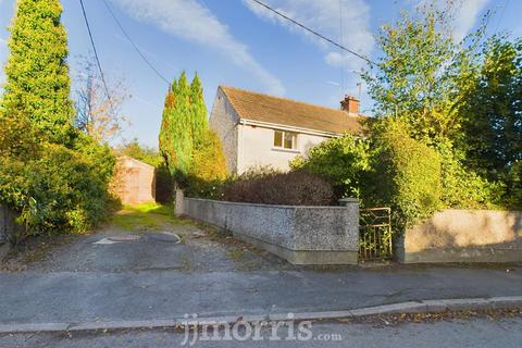 3 bedroom semi-detached house for sale, Bryngwenllian, Whitland