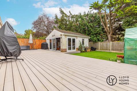 4 bedroom detached bungalow for sale, Parkway Drive, Bournemouth BH8