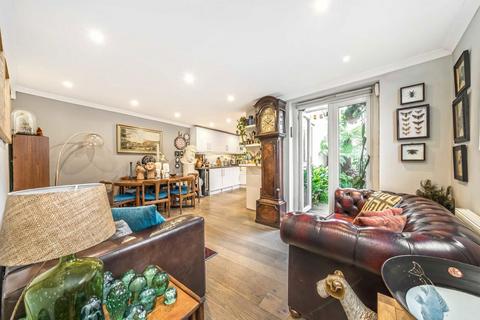 2 bedroom house for sale, Danbrook Road, London SW16