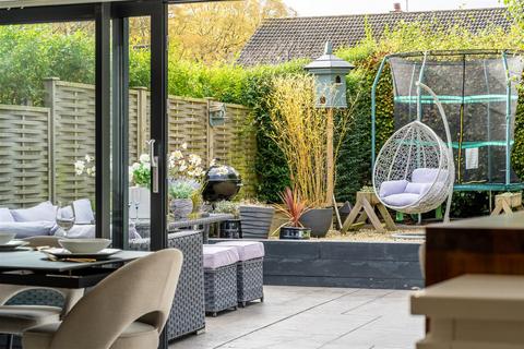 10 The Green, Totley, Sheffield, S17 4AT