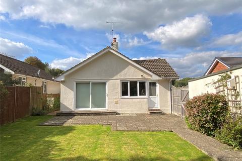 2 bedroom bungalow to rent, Provene Gardens, Southampton SO32