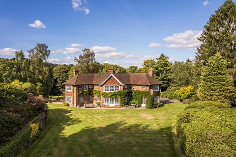 5 bedroom detached house for sale, Sevenoaks Road, Seal Chart, Sevenoaks, Kent, TN15