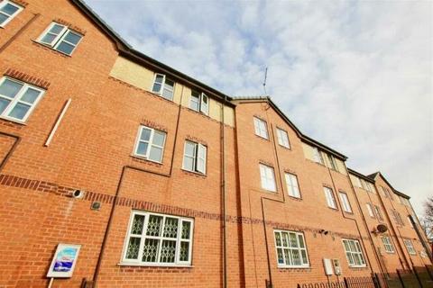 6 bedroom terraced house to rent, Peveril Street, Nottingham, Nottinghamshire, NG7