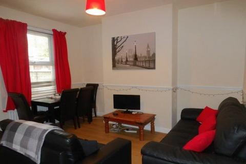 6 bedroom terraced house to rent, Watkin Street, Nottingham, Nottinghamshire, NG3