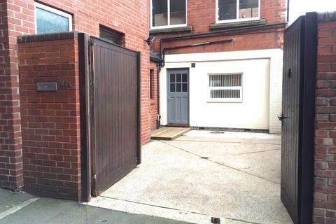 Derby Road, Nottingham, Nottinghamshire, NG1