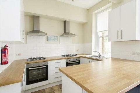 10 bedroom end of terrace house to rent, Burns Street, Nottingham, Nottinghamshire, NG7