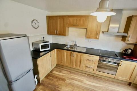 2 bedroom terraced house to rent, Cleveland Close, Nottingham, Nottinghamshire, NG7