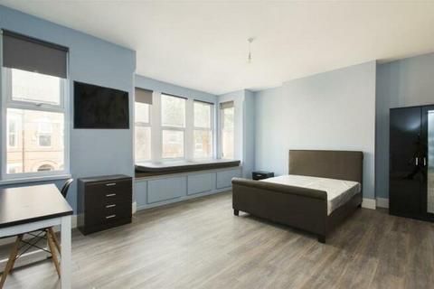 Derby Grove, Nottingham, Nottinghamshire, NG7