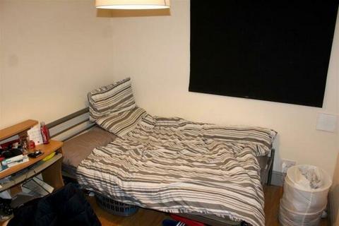 2 bedroom flat to rent, Exeter Road, Nottingham, Nottinghamshire, NG7