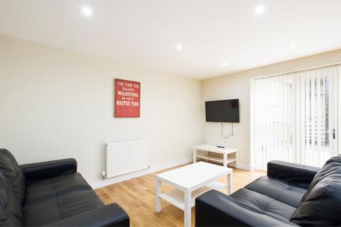 6 bedroom detached house to rent, Talbot Street, Nottingham, Nottinghamshire, NG1