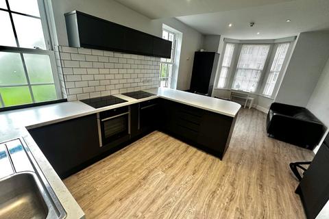 6 bedroom duplex to rent, Talbot Street, Nottingham, Nottinghamshire, NG1