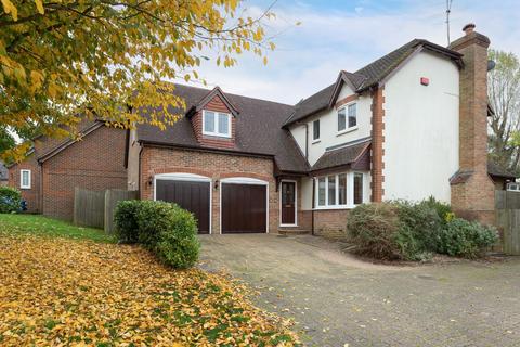 5 bedroom detached house for sale, Phoebes Orchard, Stoke Hammond, Milton Keynes