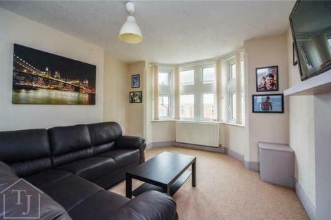 4 bedroom terraced house to rent, Balfour Road, Nottingham, Nottinghamshire, NG7