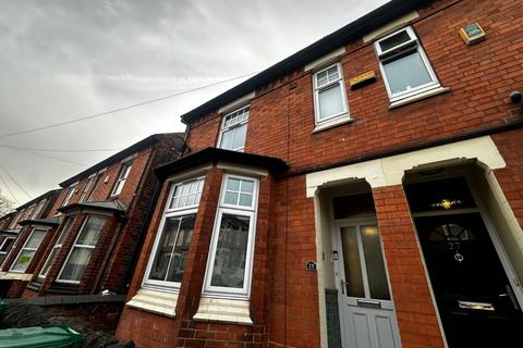 6 bedroom terraced house to rent, Teversal Avenue, Nottingham, Nottinghamshire, NG7