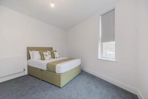 2 bedroom end of terrace house to rent, Denman Street, Nottingham, Nottinghamshire, NG7