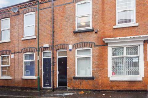 4 bedroom terraced house to rent, Hart Street, Lenton, Nottingham, Nottinghamshire, NG7