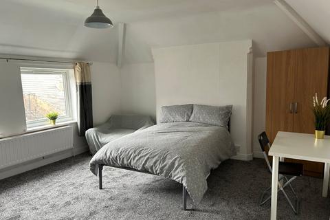 10 bedroom flat to rent, Burns Street, Arboretum, Nottingham, NG7