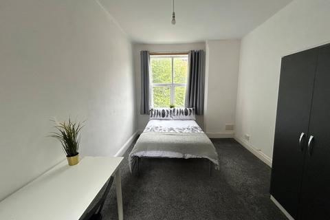 10 bedroom flat to rent, Burns Street, Arboretum, Nottingham, NG7