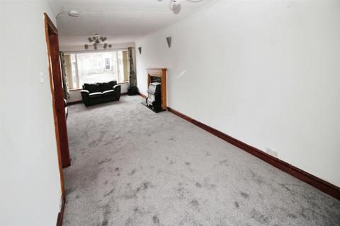 15 Peveril Mount, Bradford, BD2 3JY