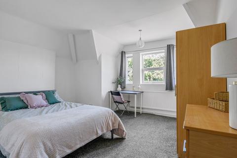 6 bedroom flat to rent, Arthur Street, Arboretum, Nottingham, NG7