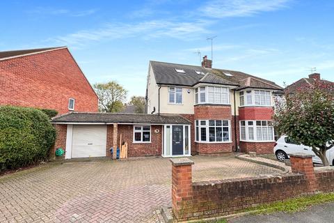 4 bedroom semi-detached house for sale, Swifts Green Road, Luton