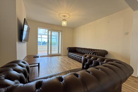 3 bedroom detached house for sale, Camplin Crescent, Handsworth Wood, Birmingham