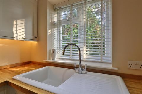 Flat 1, The Old Coach House Belsize Close, Worthing, BN11 4RF