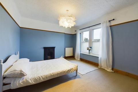 32 Coulston Road, Lancaster, LA1 3AE