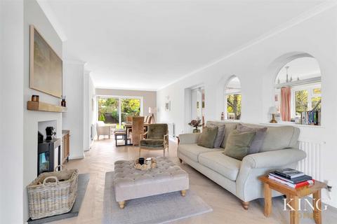 4 bedroom detached house for sale, Brook End Drive, Henley-In-Arden