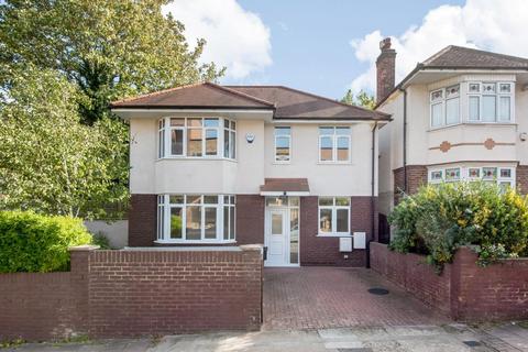 3 bedroom detached house for sale, Cheviot Road West Norwood