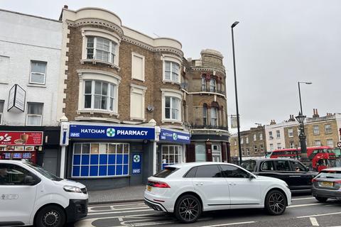 2 bedroom flat to rent, Queens Road, London SE14