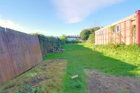 2 bedroom bungalow to rent, Fernwood Rise, Brighton, BN1 5ER