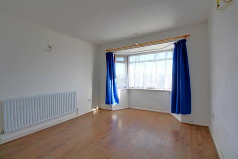 2 bedroom bungalow to rent, Fernwood Rise, Brighton, BN1 5ER