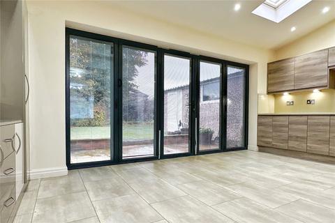 61 Ashton Crescent, Chadderton, Oldham, OL9 8HE