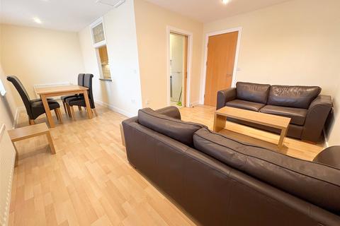 2 bedroom apartment to rent, New Crane Street, Cheshire CH1